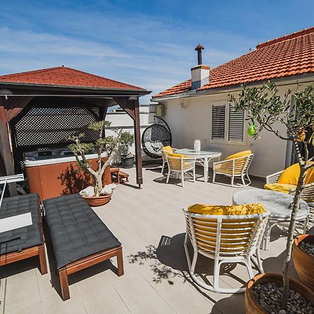 Downtown Luxury Apartments With Hot Tub Vodice Quarto foto